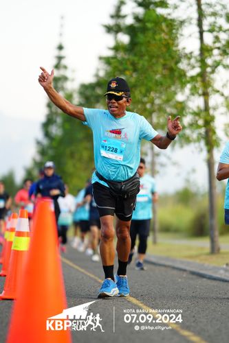 Race photo from KBP City Run 2024