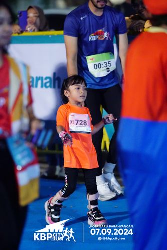 Race photo from KBP City Run 2024