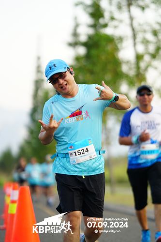 Race photo from KBP City Run 2024