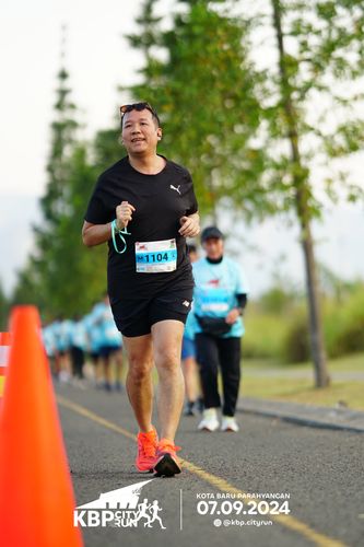 Race photo from KBP City Run 2024