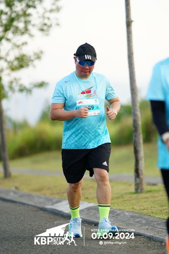 Race photo from KBP City Run 2024