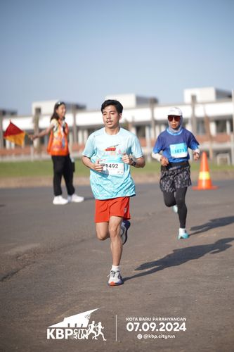 Race photo from KBP City Run 2024