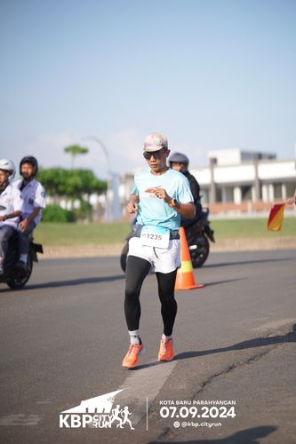 Race photo from KBP City Run 2024