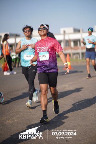 Race photo from KBP City Run 2024