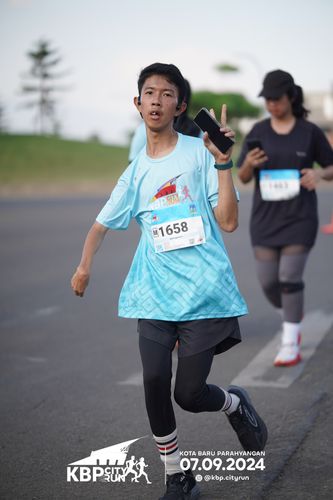 Race photo from KBP City Run 2024