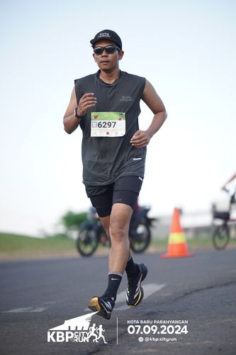 Race photo from KBP City Run 2024