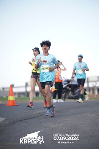 Race photo from KBP City Run 2024