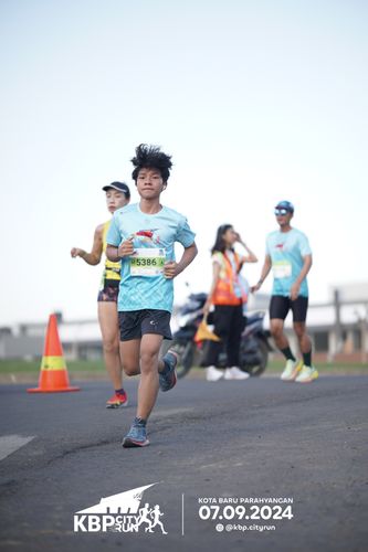 Race photo from KBP City Run 2024