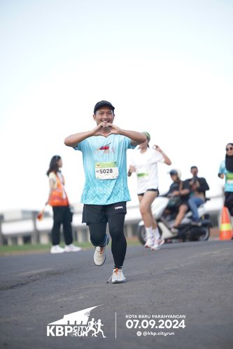 Race photo from KBP City Run 2024