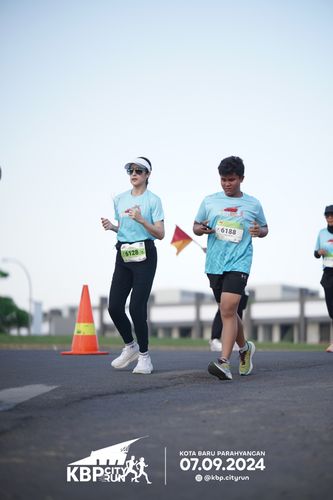 Race photo from KBP City Run 2024