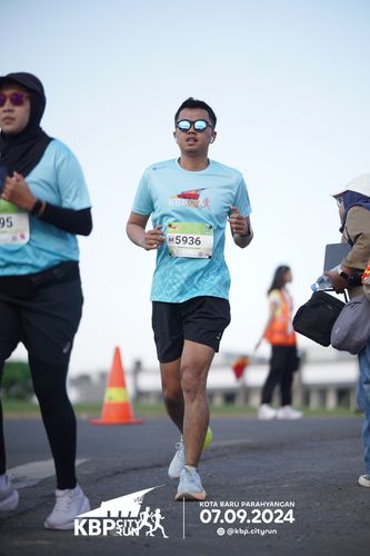 Race photo from KBP City Run 2024