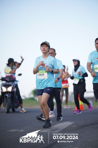 Race photo from KBP City Run 2024