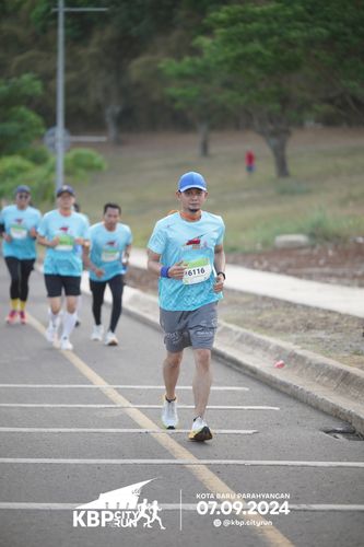 Race photo from KBP City Run 2024