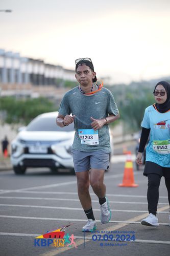 Race photo from KBP City Run 2024