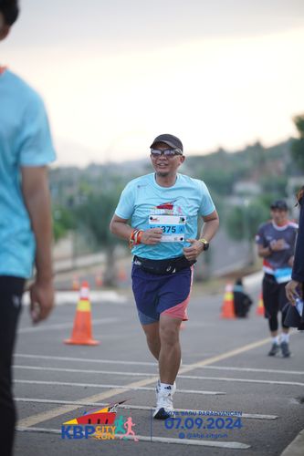 Race photo from KBP City Run 2024