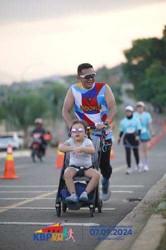 Race photo from KBP City Run 2024