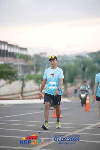 Race photo from KBP City Run 2024