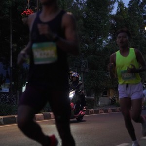 Race photo from BAUR RUN 2025