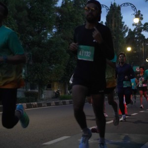Race photo from BAUR RUN 2025