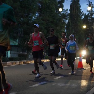 Race photo from BAUR RUN 2025