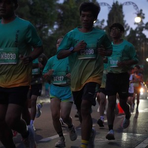 Race photo from BAUR RUN 2025