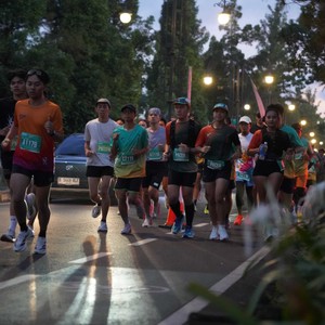 Race photo from BAUR RUN 2025