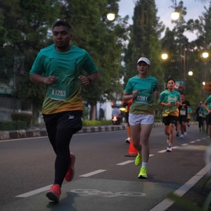 Race photo from BAUR RUN 2025
