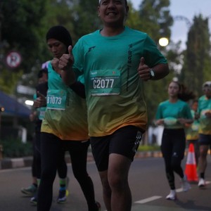 Race photo from BAUR RUN 2025