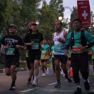 Race photo from BAUR RUN 2025