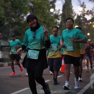 Race photo from BAUR RUN 2025