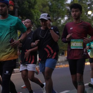 Race photo from BAUR RUN 2025