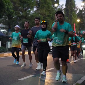 Race photo from BAUR RUN 2025
