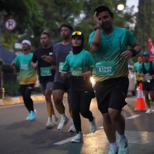 Race photo from BAUR RUN 2025