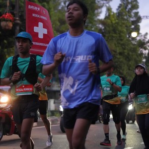 Race photo from BAUR RUN 2025