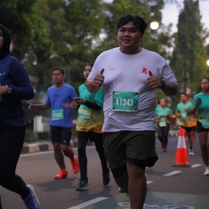 Race photo from BAUR RUN 2025