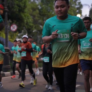 Race photo from BAUR RUN 2025