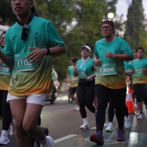 Race photo from BAUR RUN 2025