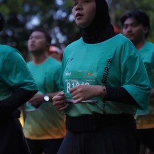 Race photo from BAUR RUN 2025