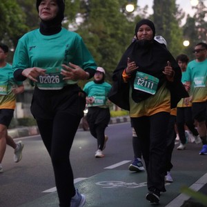 Race photo from BAUR RUN 2025