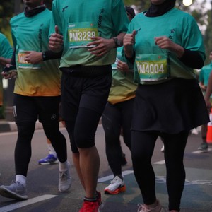 Race photo from BAUR RUN 2025
