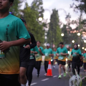 Race photo from BAUR RUN 2025