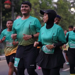 Race photo from BAUR RUN 2025