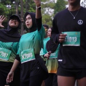 Race photo from BAUR RUN 2025