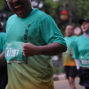 Race photo from BAUR RUN 2025