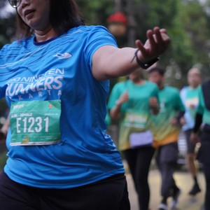 Race photo from BAUR RUN 2025