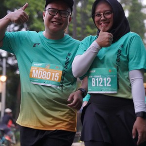 Race photo from BAUR RUN 2025