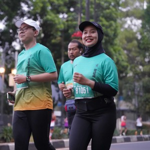 Race photo from BAUR RUN 2025