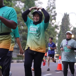 Race photo from BAUR RUN 2025