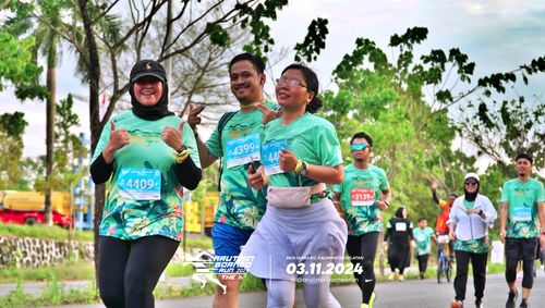 Race photo from Arutmin Borneo Run 2024