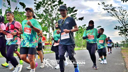 Race photo from Arutmin Borneo Run 2024